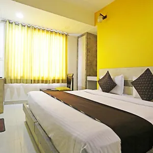 Star Inn-near Delhi Airport Отель